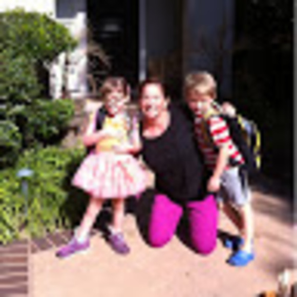 Meet your Posher, Trish - Picture 1 of 1